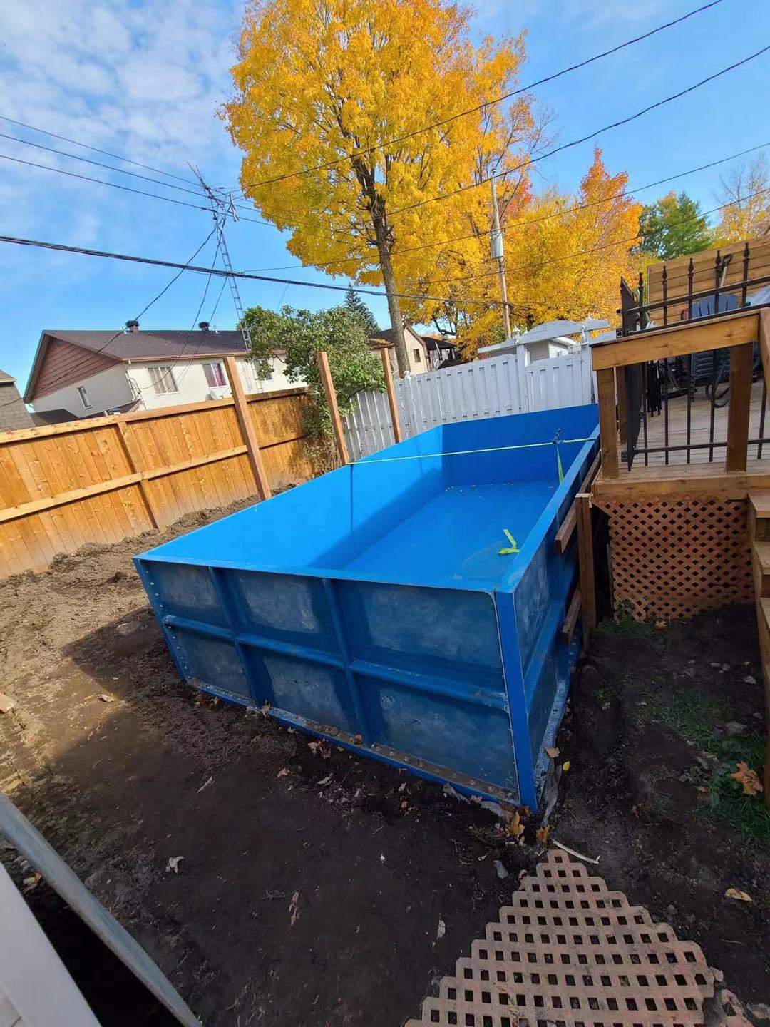 Magkano ang timbangin ng isang shell ng swimming pool?