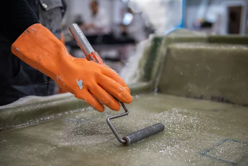 Mga proseso ng paggamot sa ibabaw para sa mga produktong hand-layup FRP