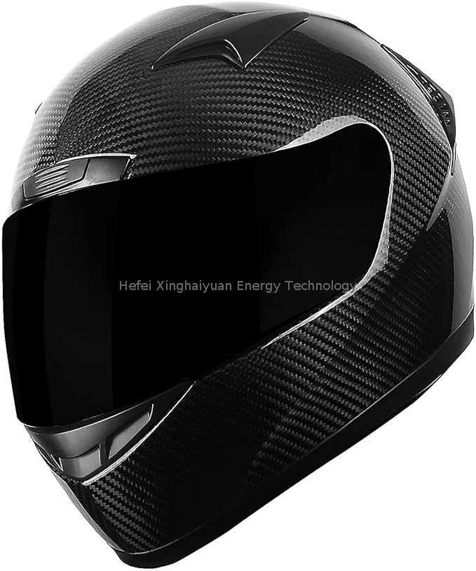 Magaan at mas malakas na helmet ng carbon fiber